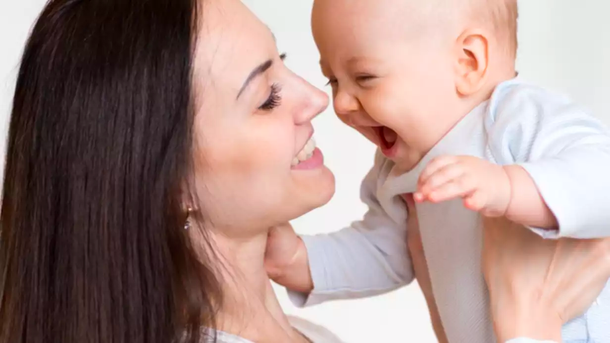 10 Tips To Make It Easier For Fresh Moms To Adapt To Their New Lives!