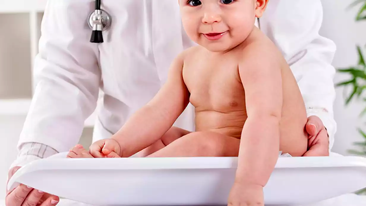 How Much Weight Should Babies Gain in Which Month?